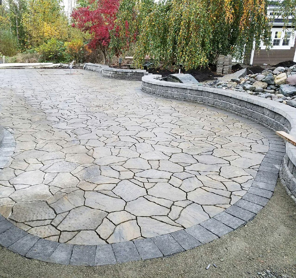 Hard floor arrangements